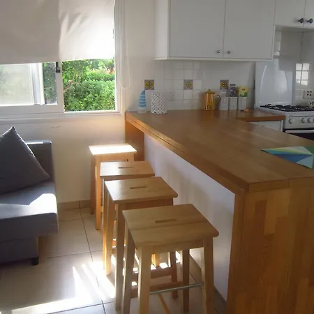 Yialos Village House *